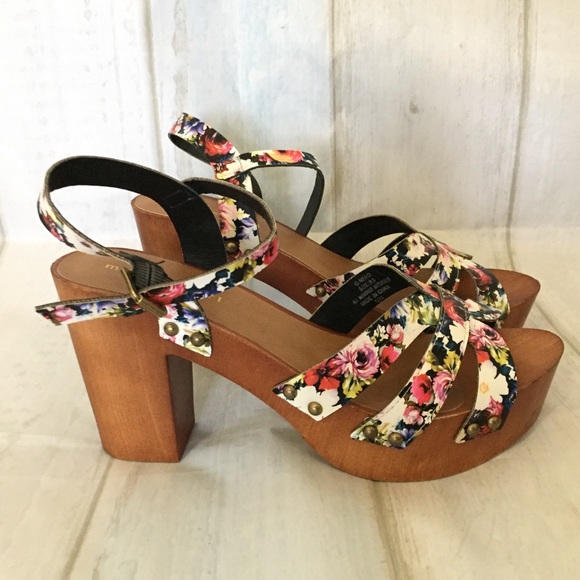 madden girl lift platform sandals clear